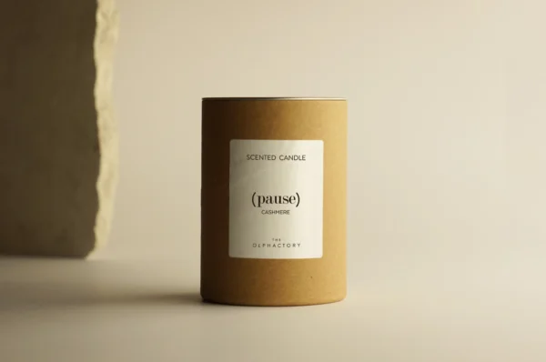 Ensemble de bougie parfumée au cashmere avec packaging élégant en verre et boîte en carton écologique, parfait pour les cadeaux